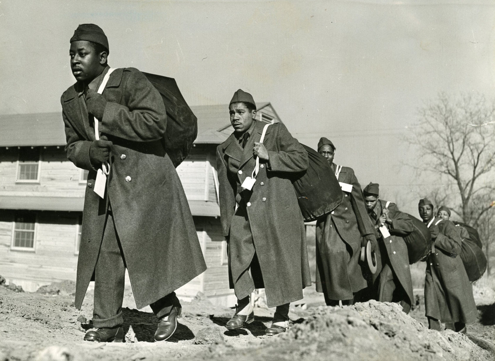 1941: On the move